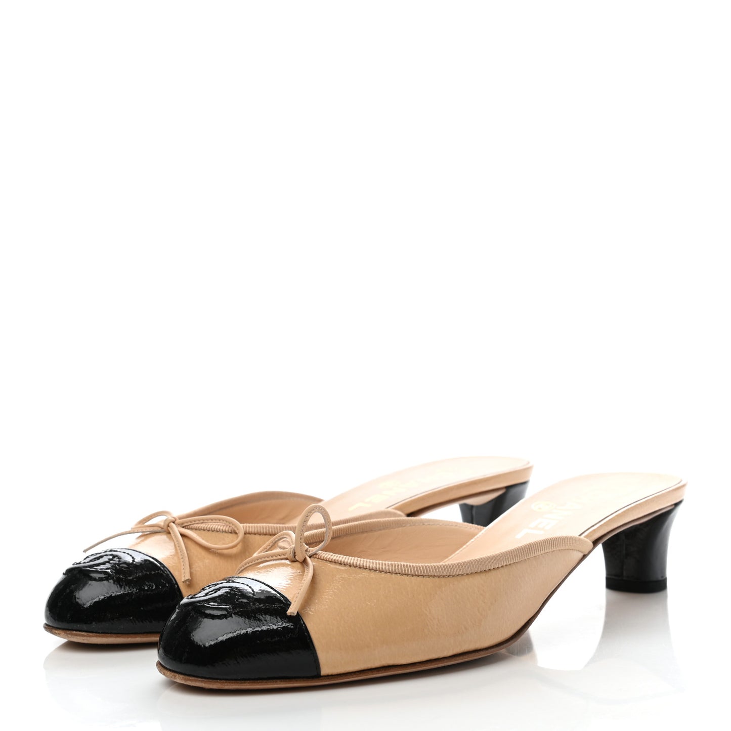Patent Calfskin Cap Toe CC Mules 39 Beige Black