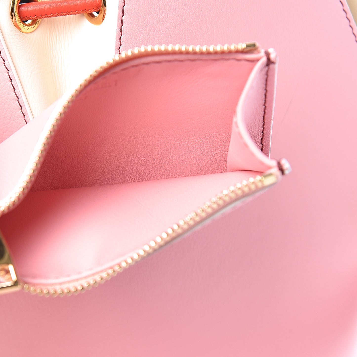 Calfskin Small Bucket Bag Pink