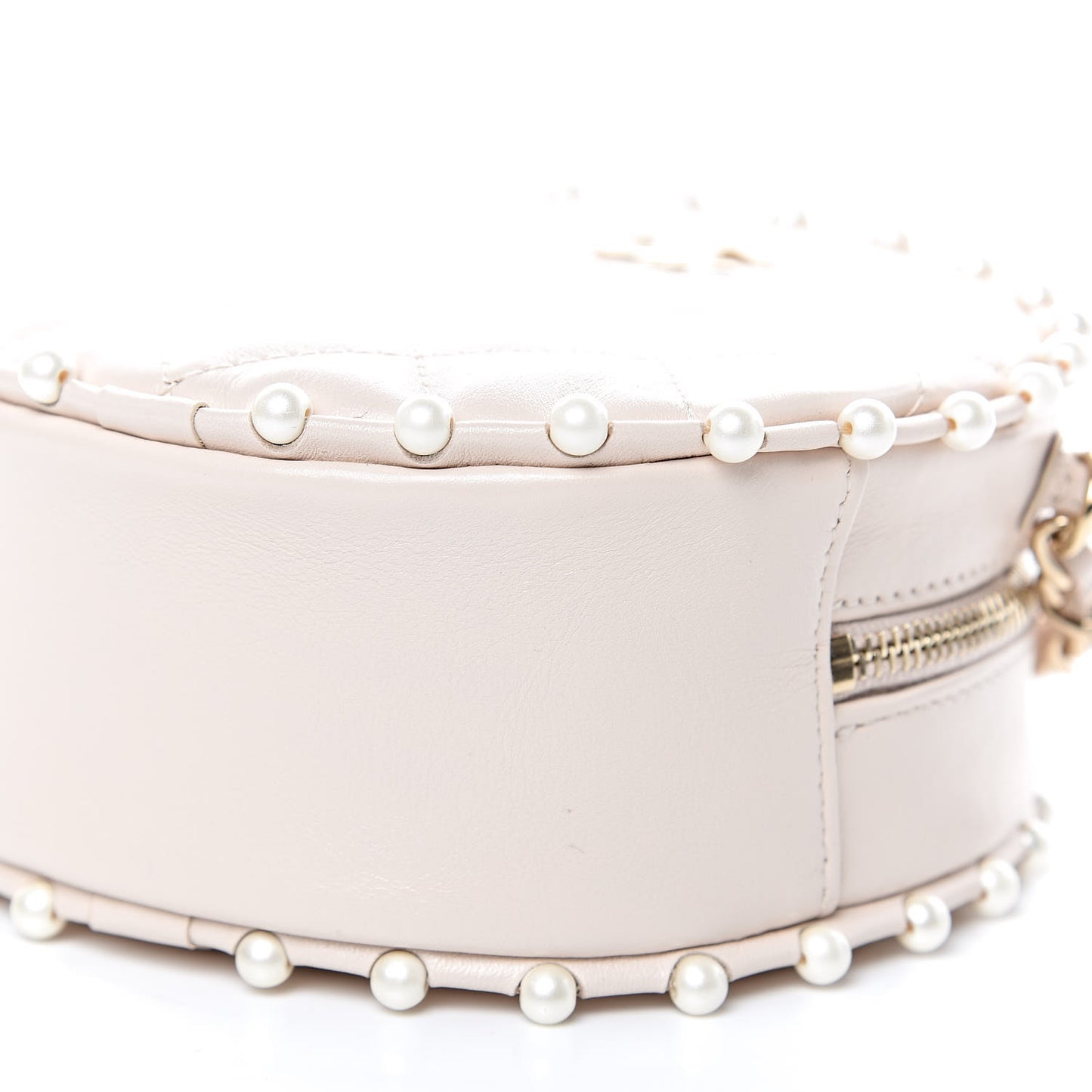 Calfskin Quilted Pearl Round Clutch With Chain White