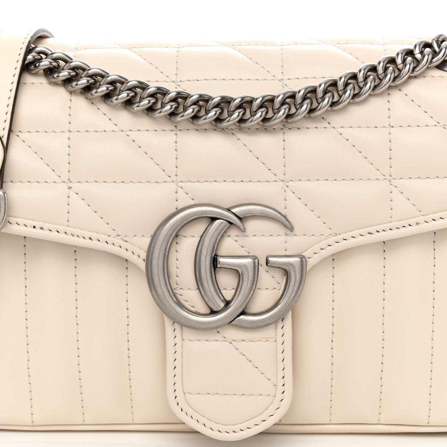 Calfskin Matelasse Aria Small GG Marmont Shoulder Bag Mystic White