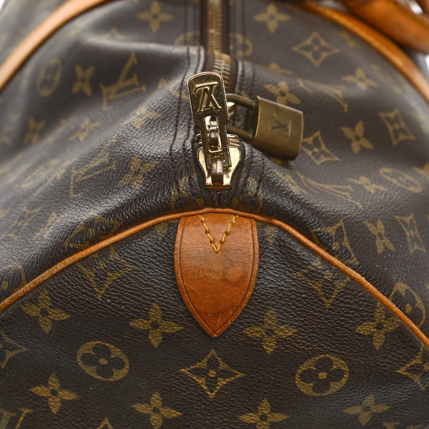 Louis Vuitton Monogram Keepall 55 10 of 28
