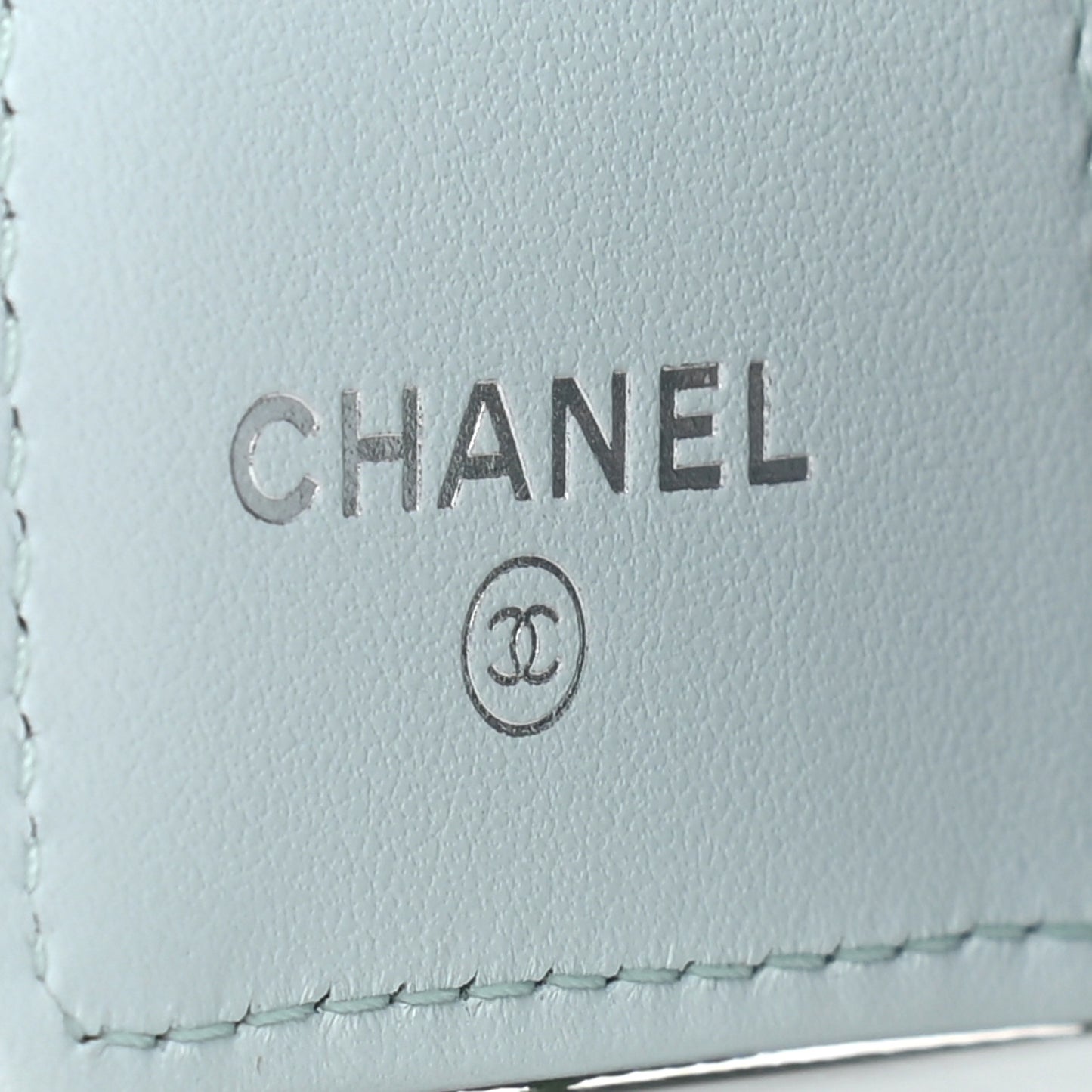 Caviar Quilted Classic 4 Key Holder Wallet Light Blue