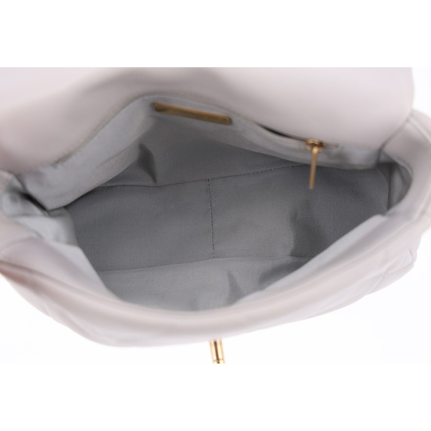 Lambskin Quilted Medium Chanel 19 Flap Grey