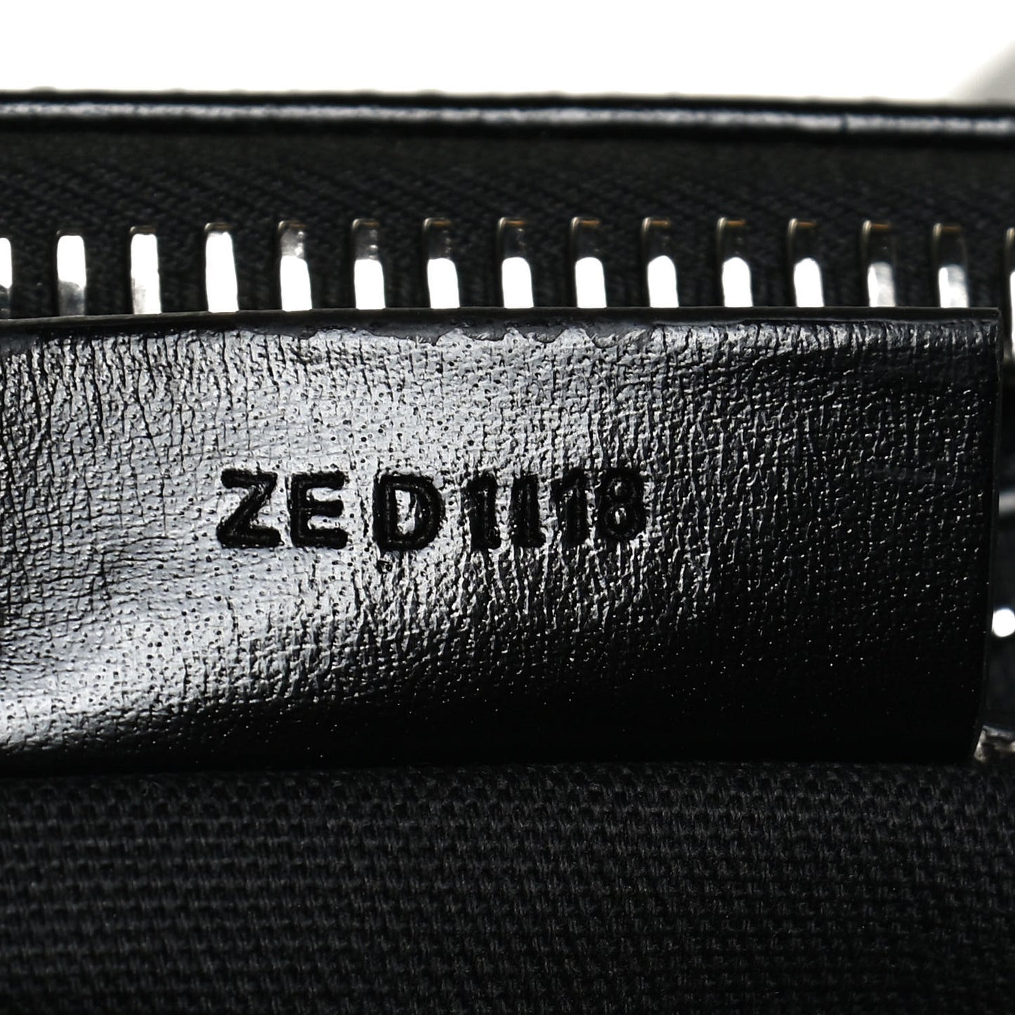 Shiny Lord Calfskin Medium Antigona Black