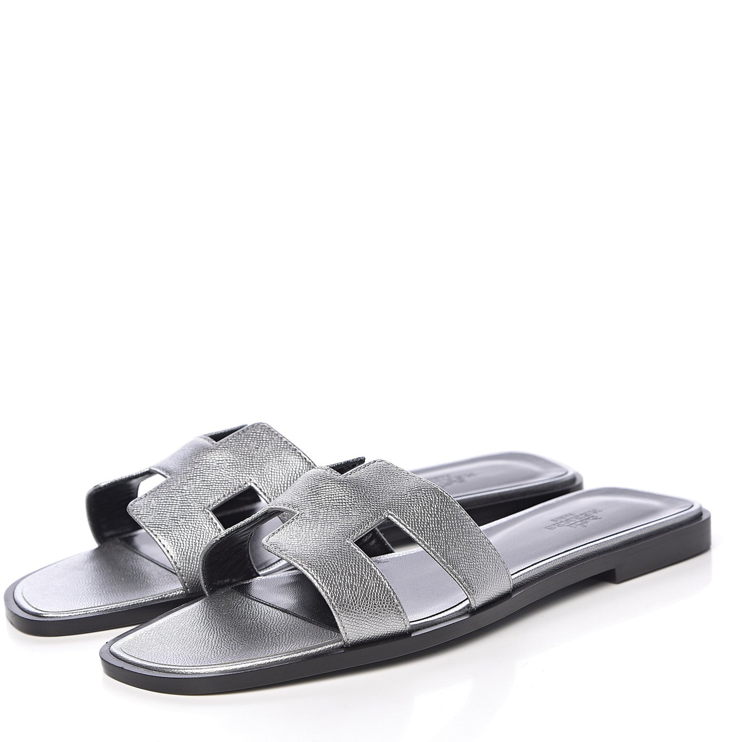 Metallic Epsom Oran Sandals 38 Argent