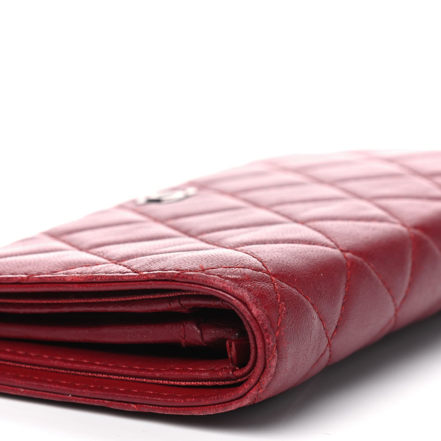 Lambskin Quilted Yen Wallet Red