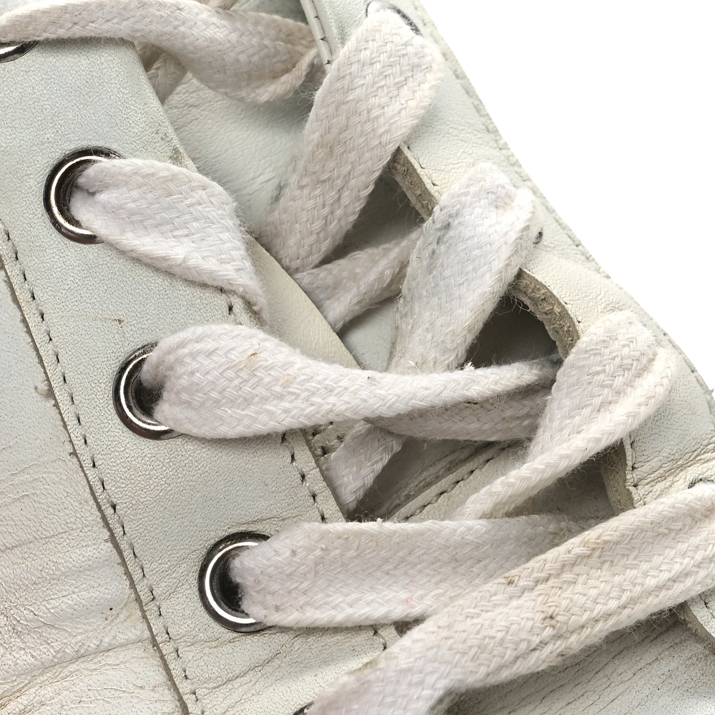 Calfskin Womens Advantage Sneakers 37 White