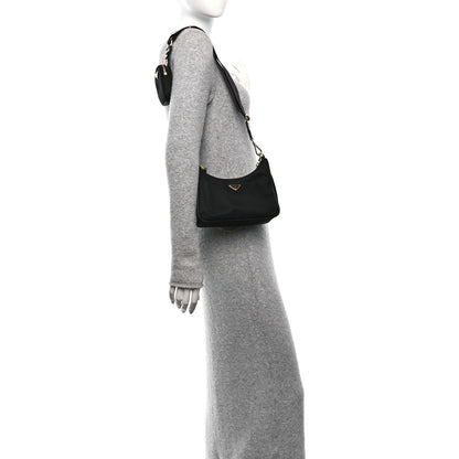 Prada Nylon Re-Edition 2005 Shoulder Bag Black 2 of 9