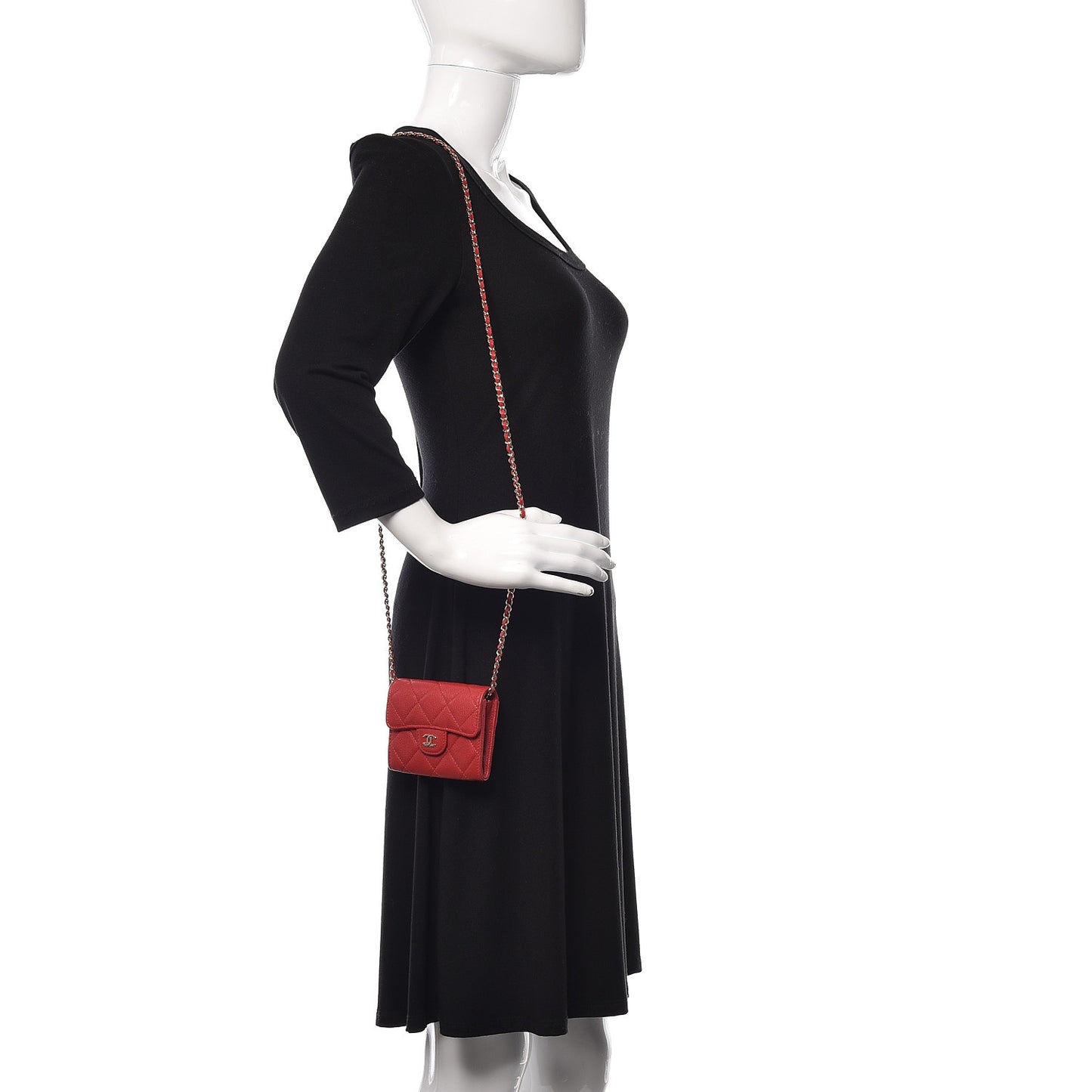Caviar Quilted Flap Card Holder On Chain Red