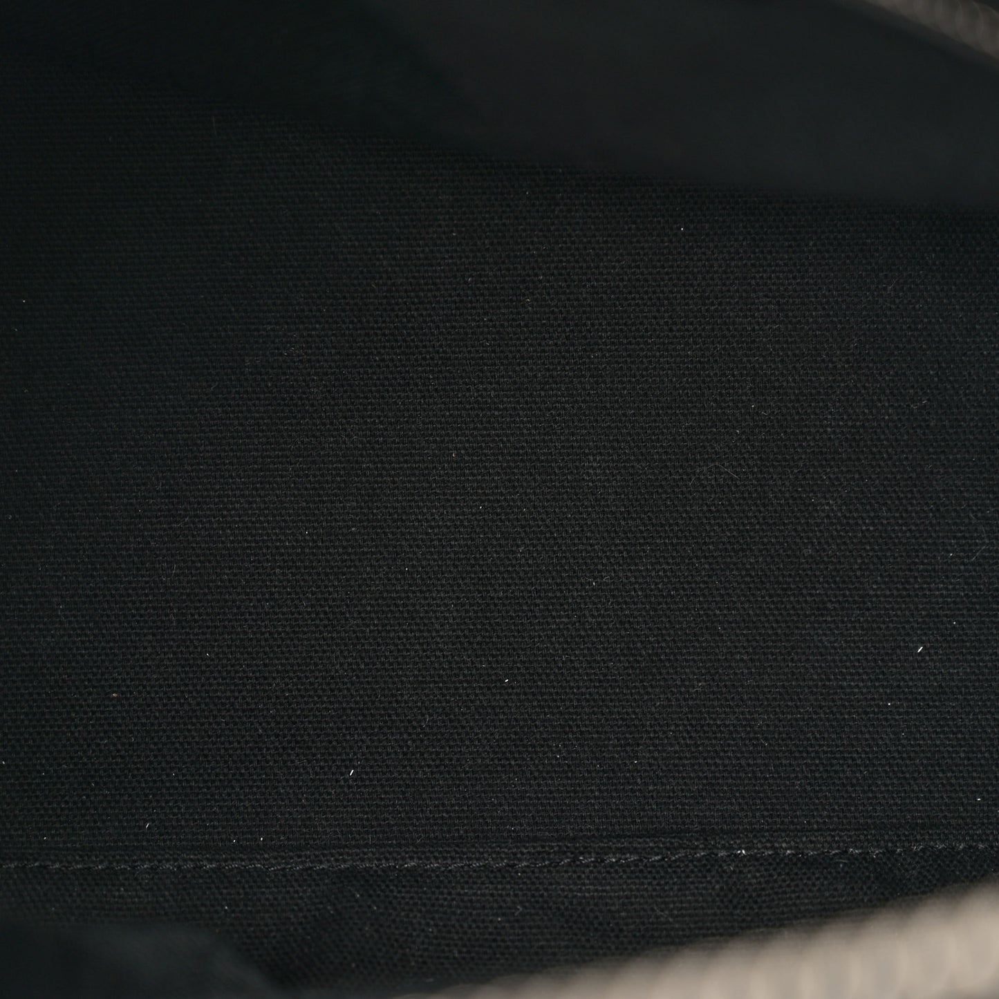 Calfskin Signature Logo Small Antigona Black