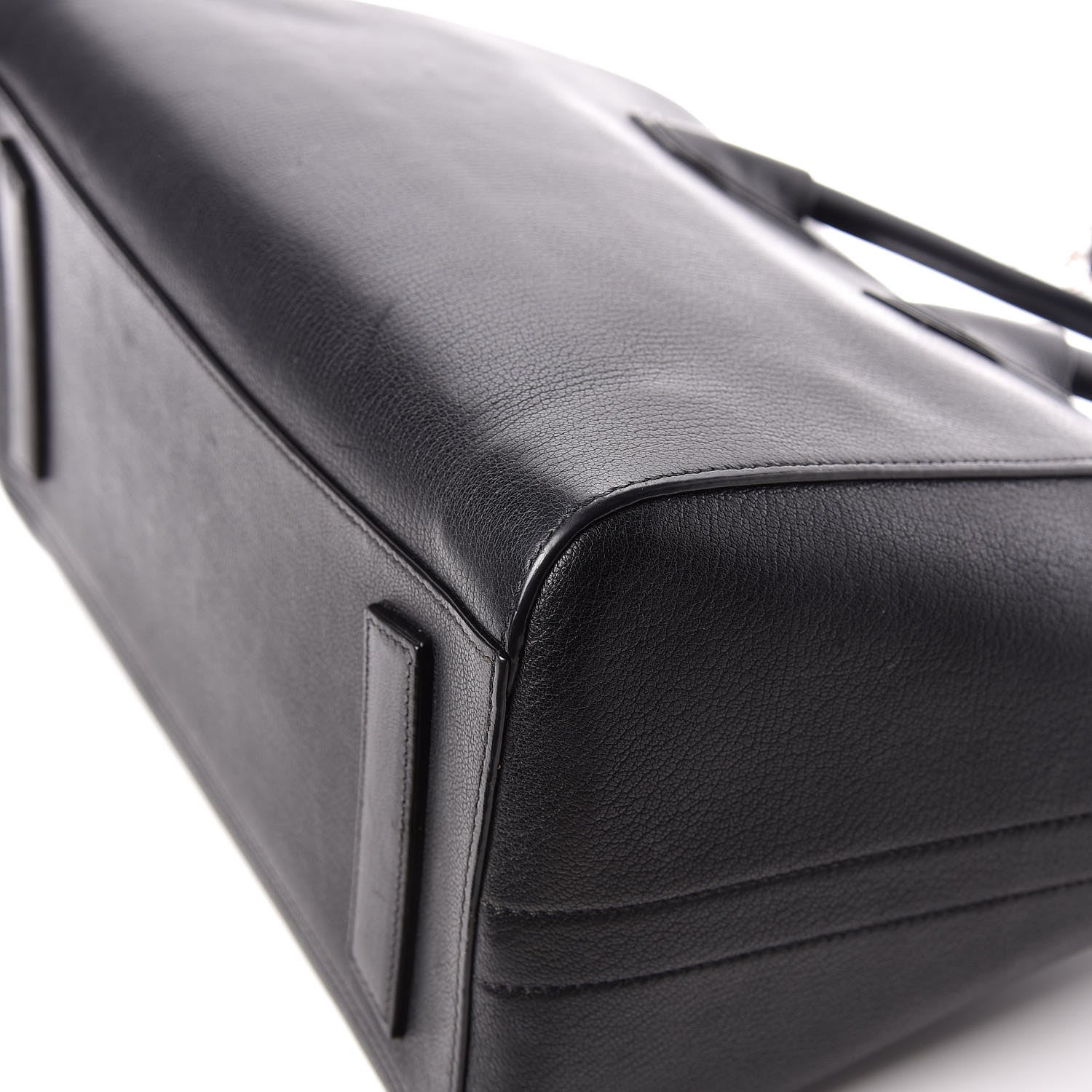 Givenchy Sugar Goatskin Medium Antigona Black 14 of 19