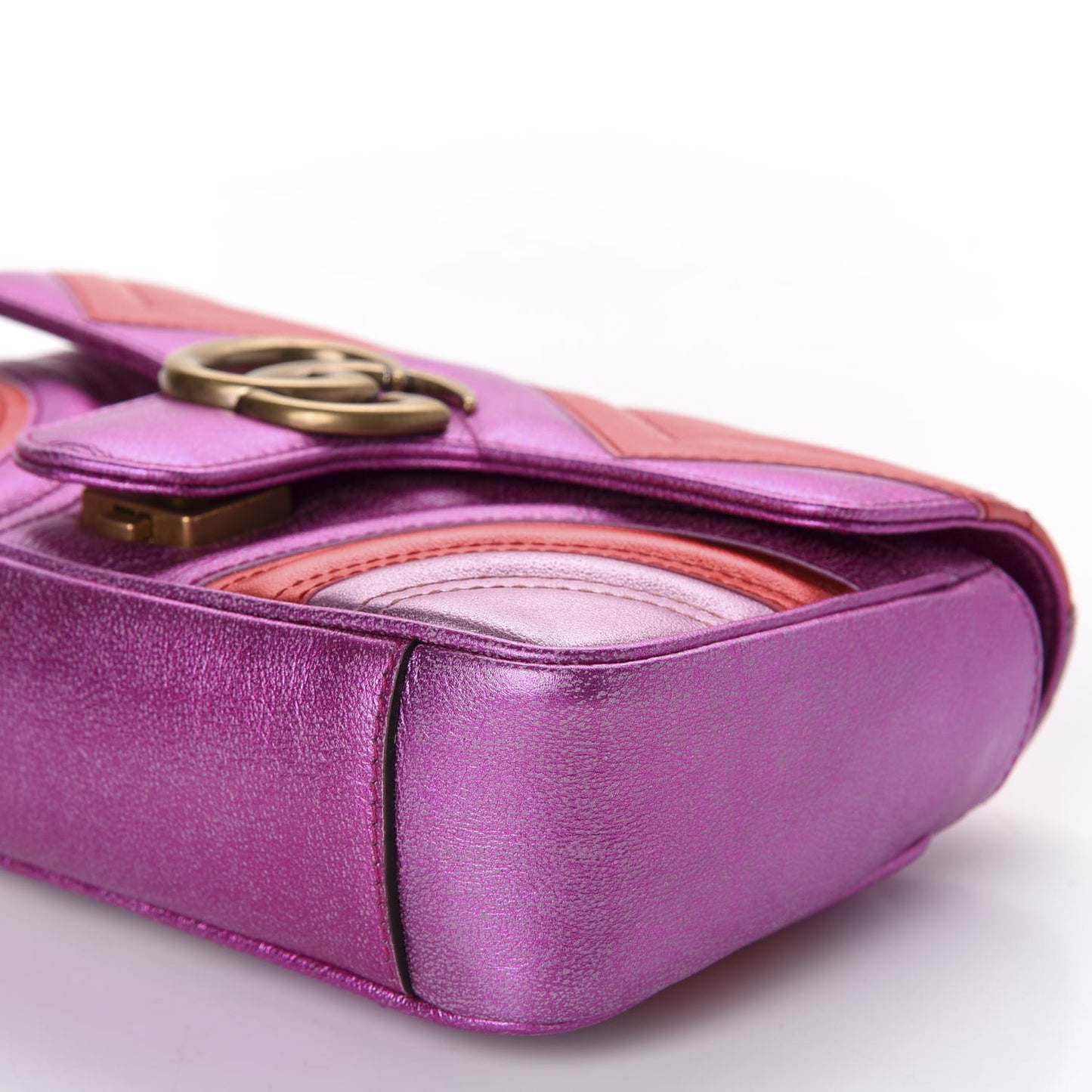 Metallic Calfskin Matelasse Mini GG Marmont Shoulder Bag Fuchsia