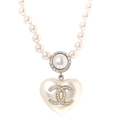 Chanel Pearl Crystal CC Heart Short Necklace Pearly White Gold 1 of 5