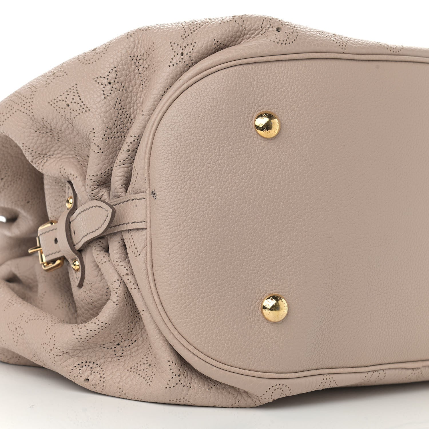 Louis Vuitton Mahina XL Sable 8 of 13