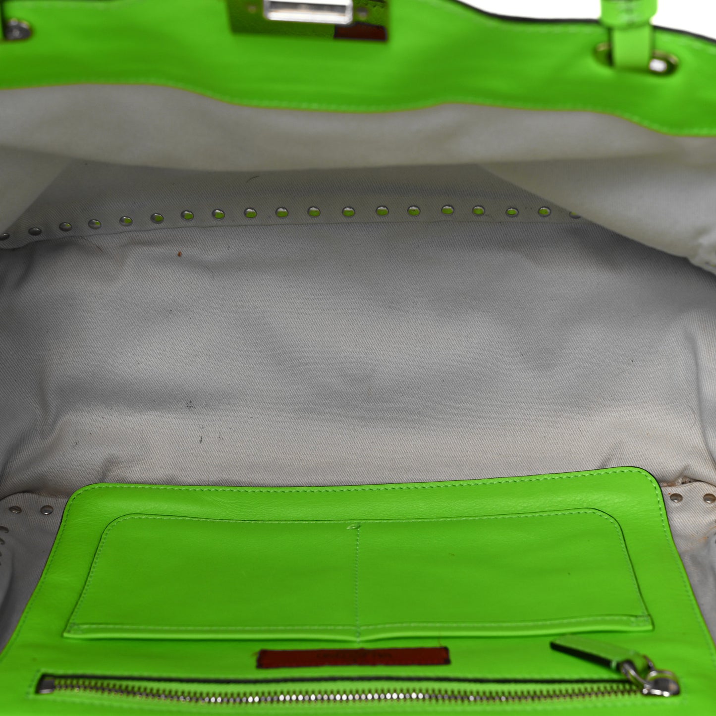 Vitello Medium Rockstud Tote Green Fluo