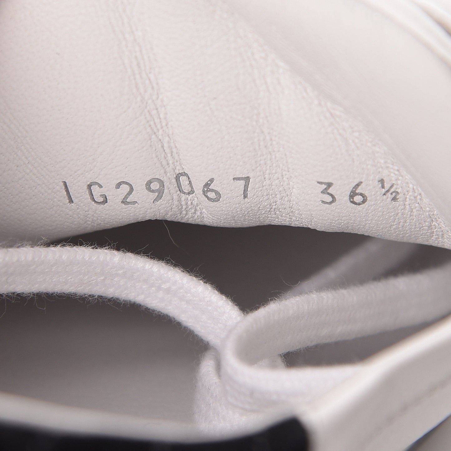 Calfskin Suede CC Sneakers 36.5 White Black