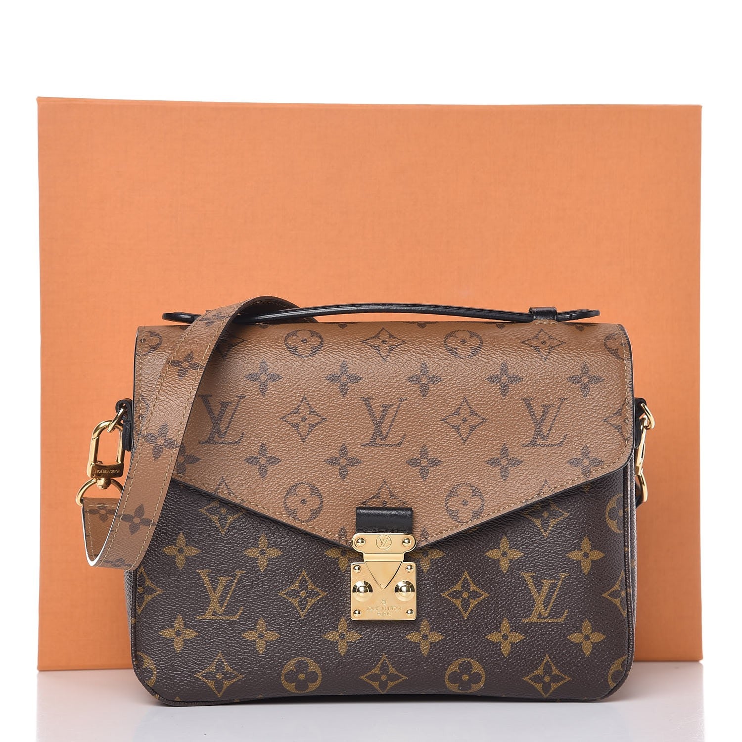 Louis Vuitton Reverse Monogram Pochette Metis 8 of 8