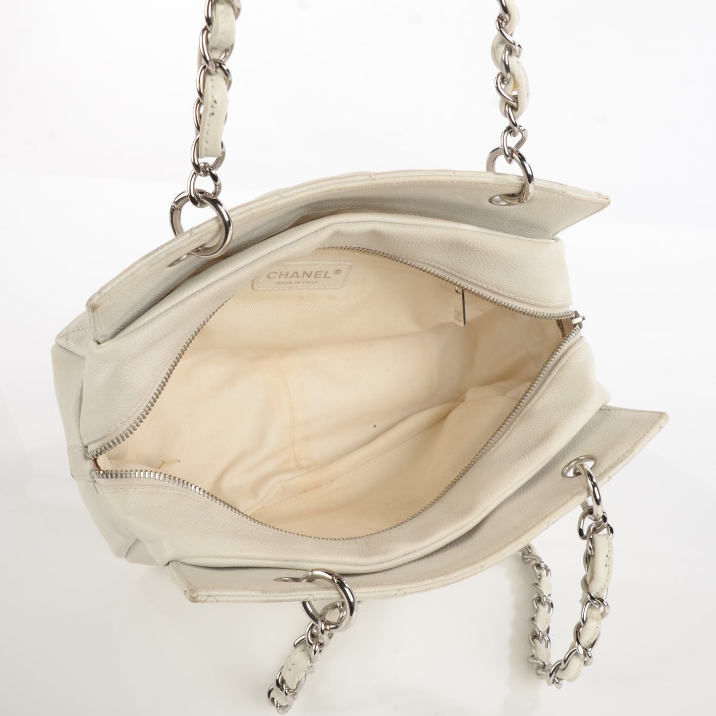 Caviar Quilted Petit Timeless Tote PTT White