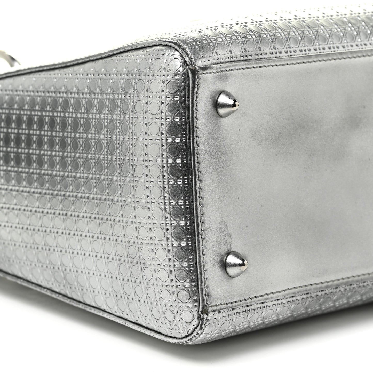 Metallic Patent Micro-Cannage Medium Lady Dior Silver