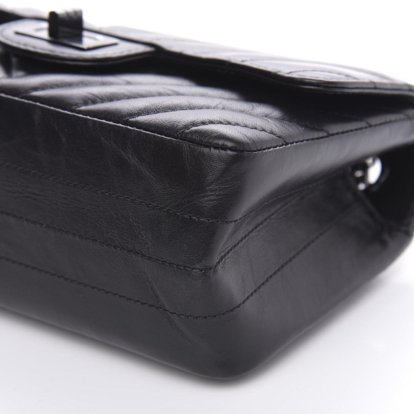 Aged Calfskin Chevron Quilted 2.55 Reissue Mini Flap So Black