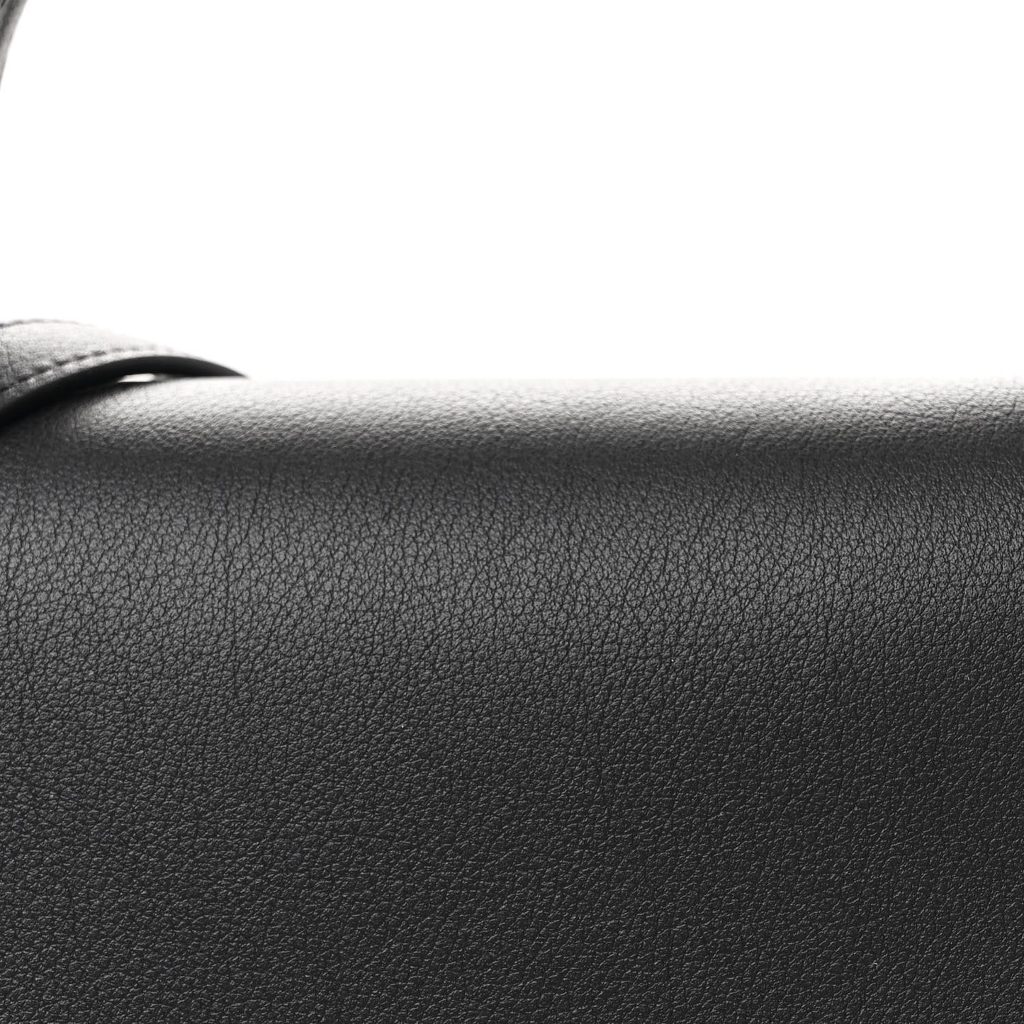 Supple Calfskin Medium Nino Black