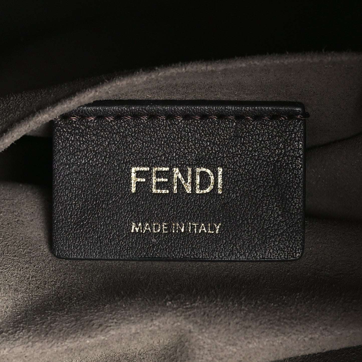 Vitello Grace F is Fendi Bi-Color FF 1974 Embossed Grande Mon Tresor Bucket Bag Maya Black Fragola