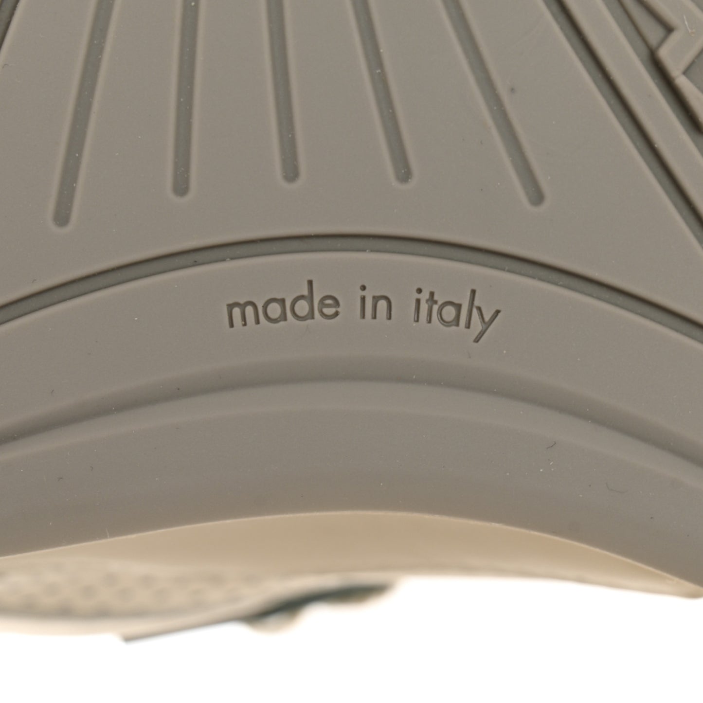 Demetra GG Supreme Womens Basket High Top Sneakers 37 White