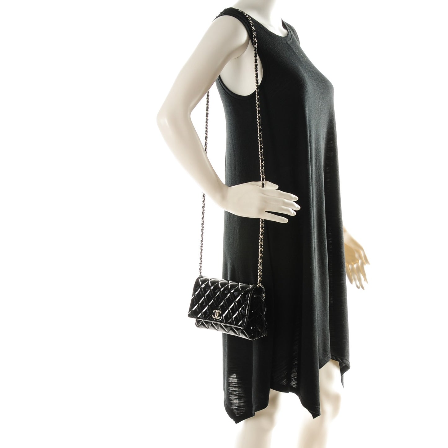 Patent Quilted Brilliant Wallet On Chain WOC Black