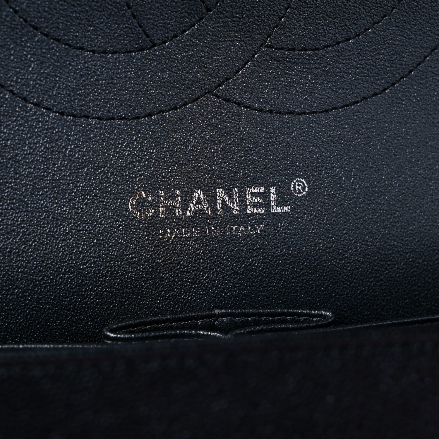 Chanel Iridescent Caviar Chevron Quilted Jumbo Double Flap Black 6 of 9