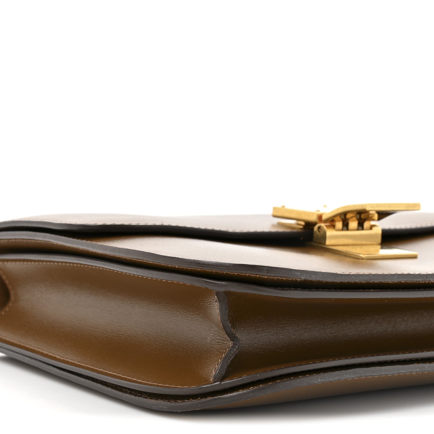 Box Calfskin Medium Classic Box Flap Bag Camel