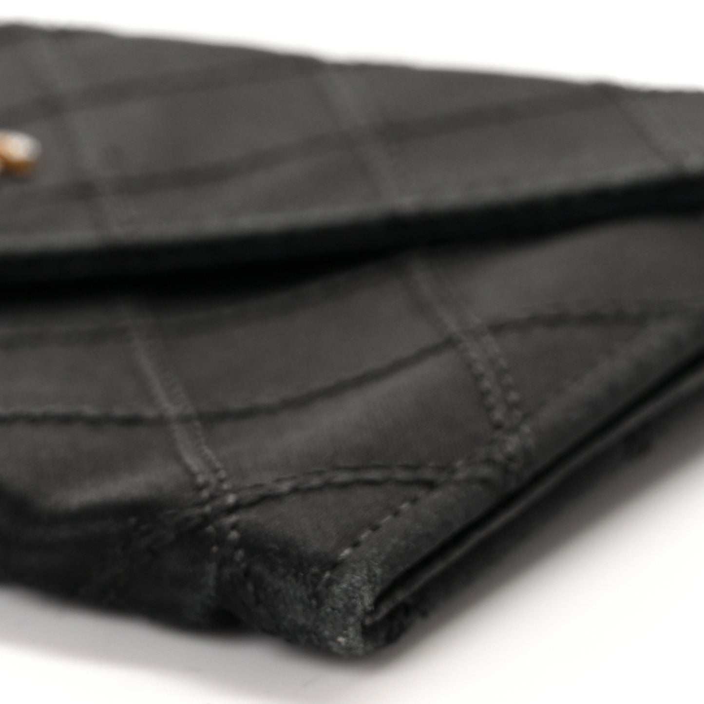 Satin Stitched Flap Card Case Black