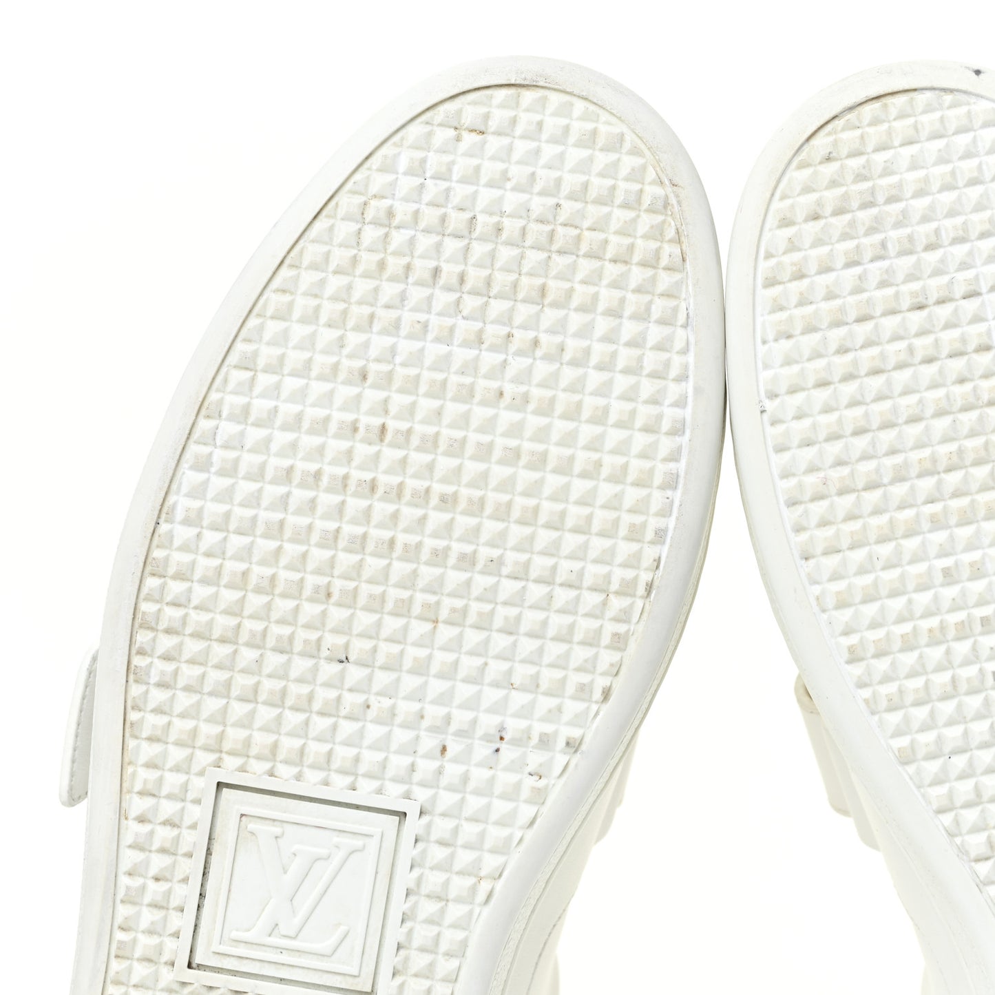 Calfskin Front Row Sneaker 38 White