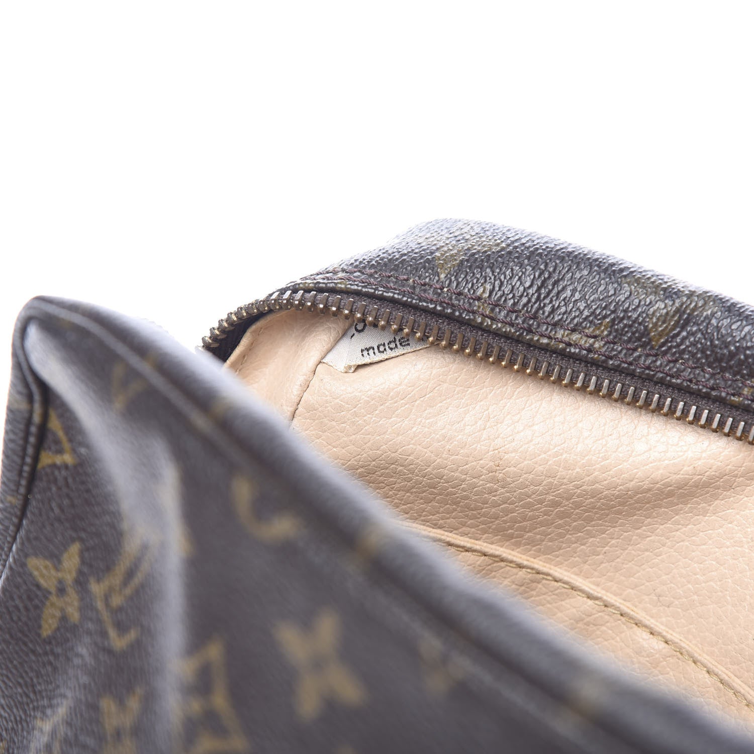 Louis Vuitton Monogram Trousse Toilette 23 6 of 8