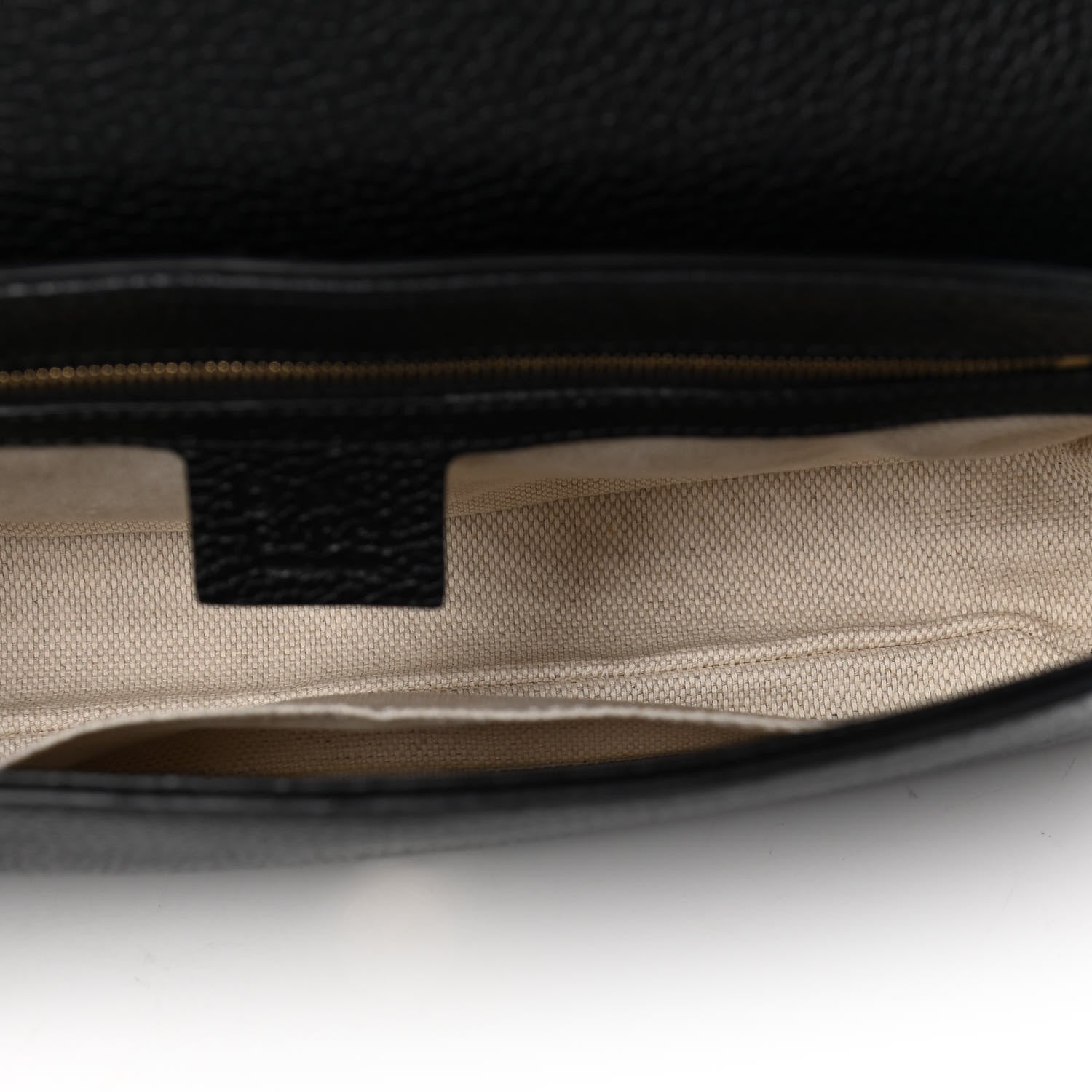 Gucci Pebbled Calfskin Medium Soho Flap Crossbody Black 4 of 4