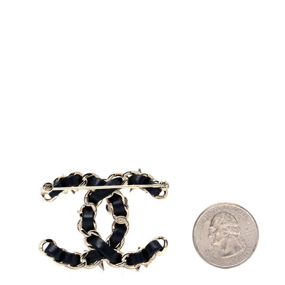 Chanel Lambskin Pearl Strass Sergeant Chanel Brooch Gold 2 of 4