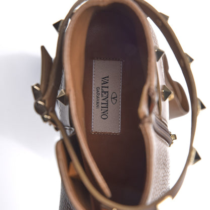 Valentino Garavani Grained Calfskin Rockstud Single Buckle 35mm Cowboy Ankle Boots 41 Nocciola 7 of 7