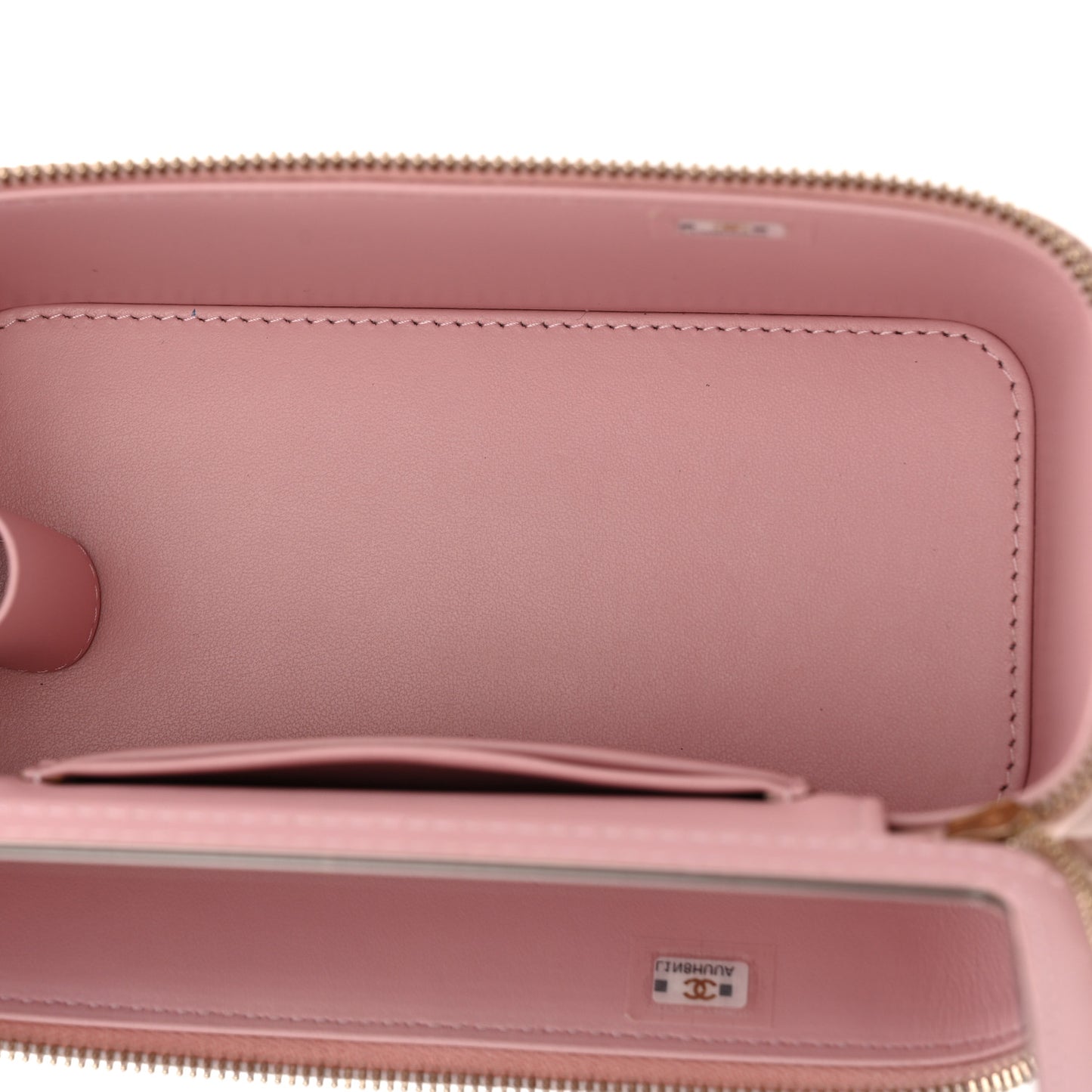 Lambskin Quilted Pearl Enamel Small Vanity Case With Chain Light Pink
