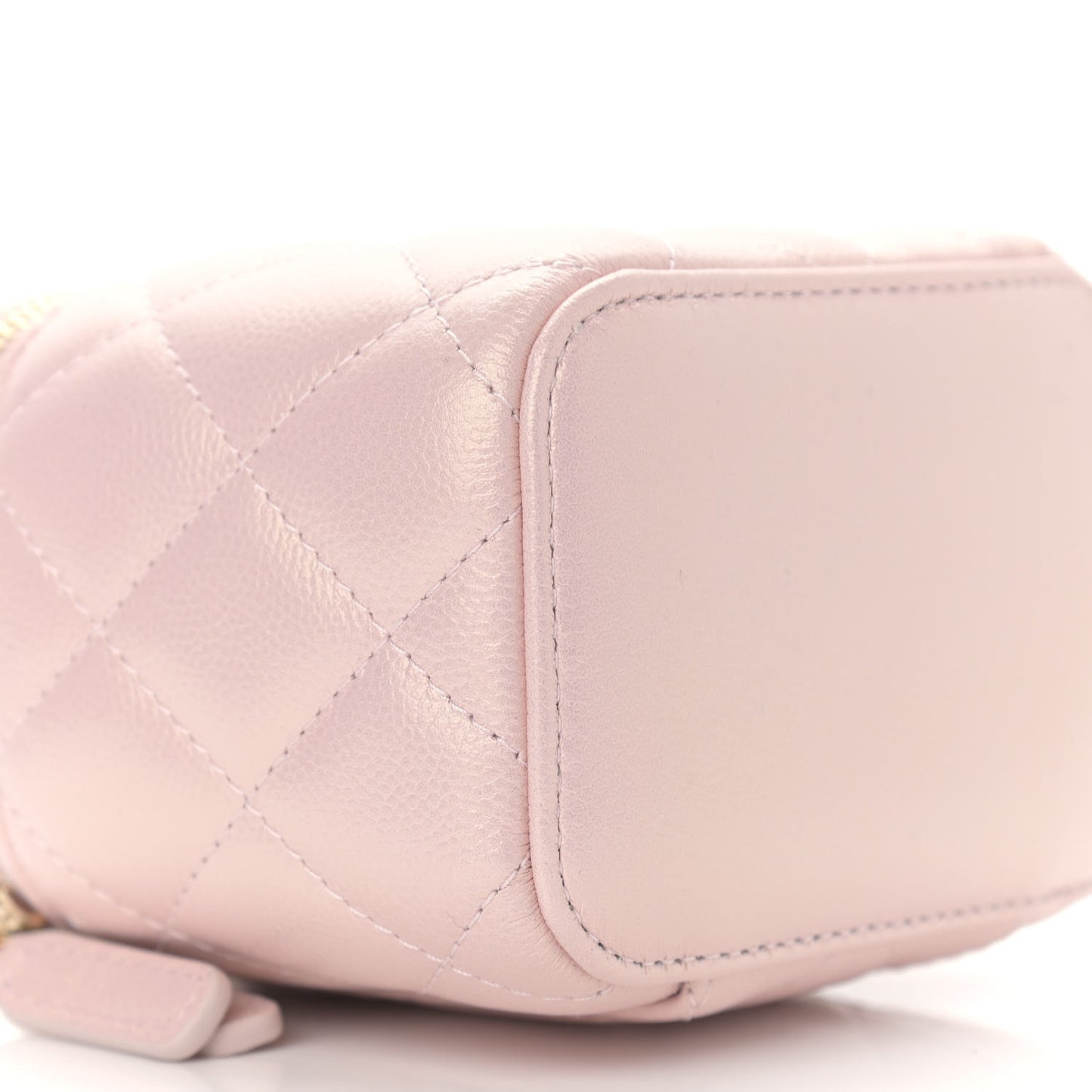 Iridescent Caviar Quilted Mini Pearl On Top Vanity Case With Chain Light Pink
