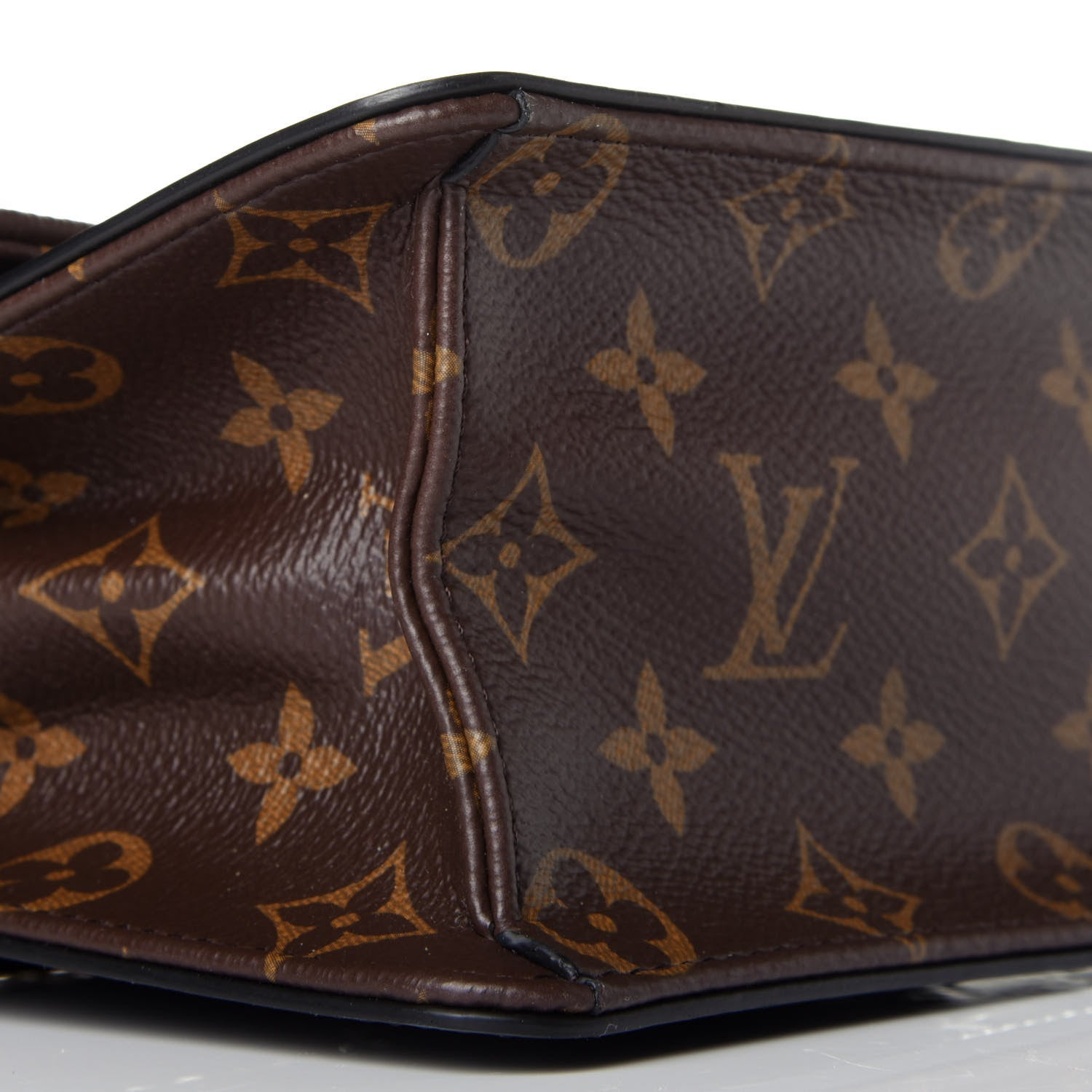 Louis Vuitton Vernis Epi Monogram Wynwood Black 7 of 8