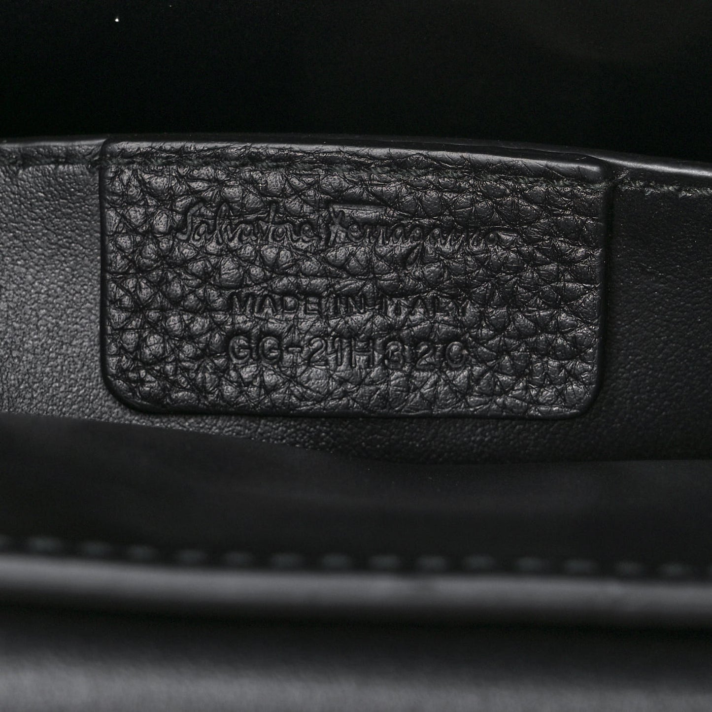 Grain Calfskin Gancini Flap Bag Black