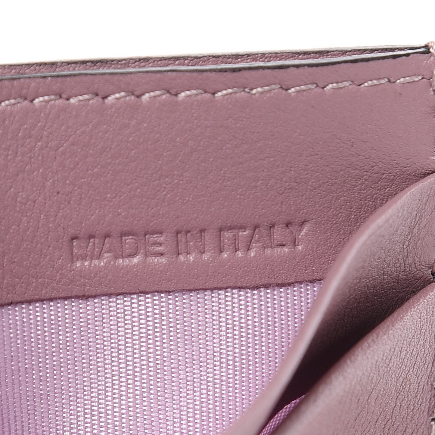 Vitello Rockstud Card Holder Poudre