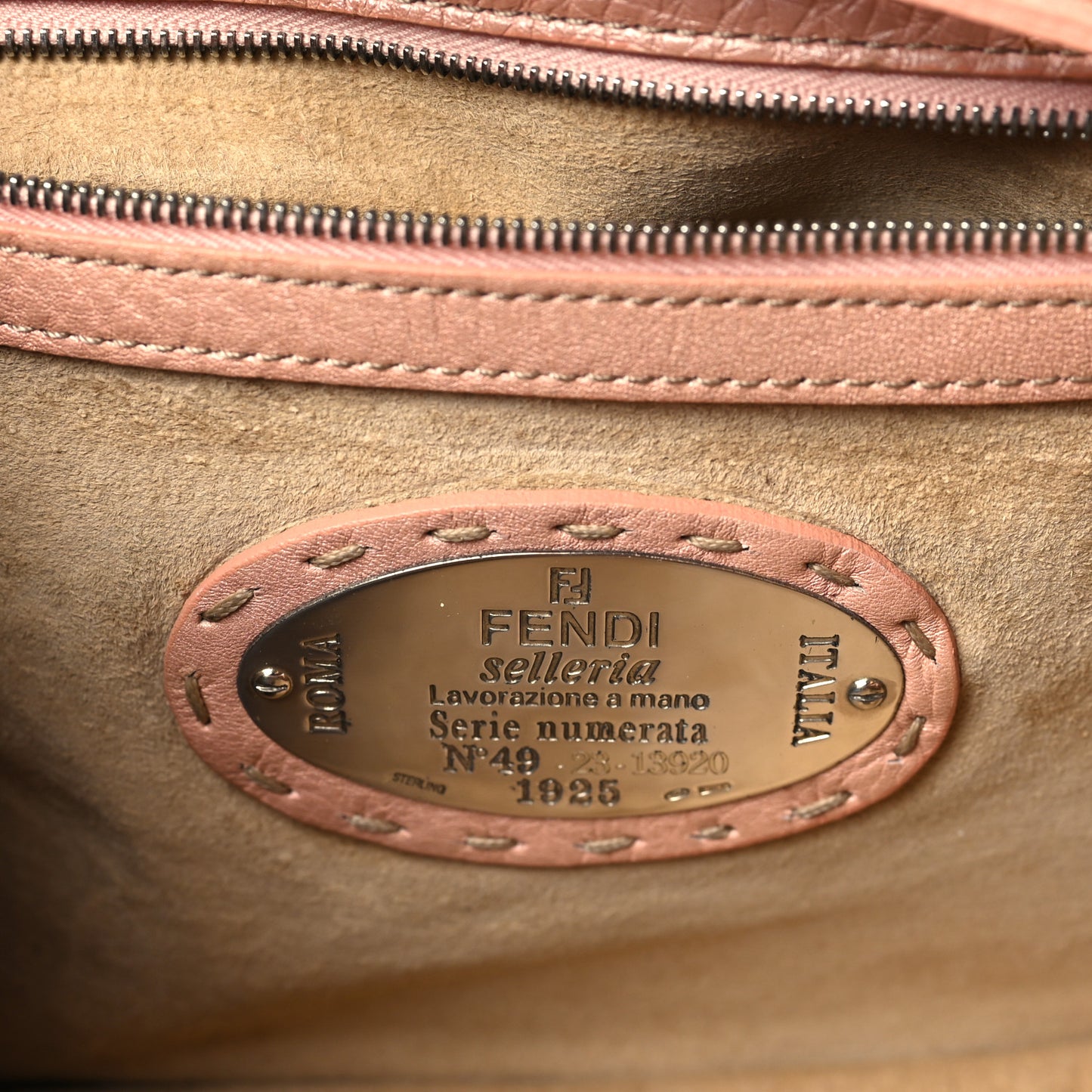 Cuoio Romano Selleria Shoulder Bag Cipria