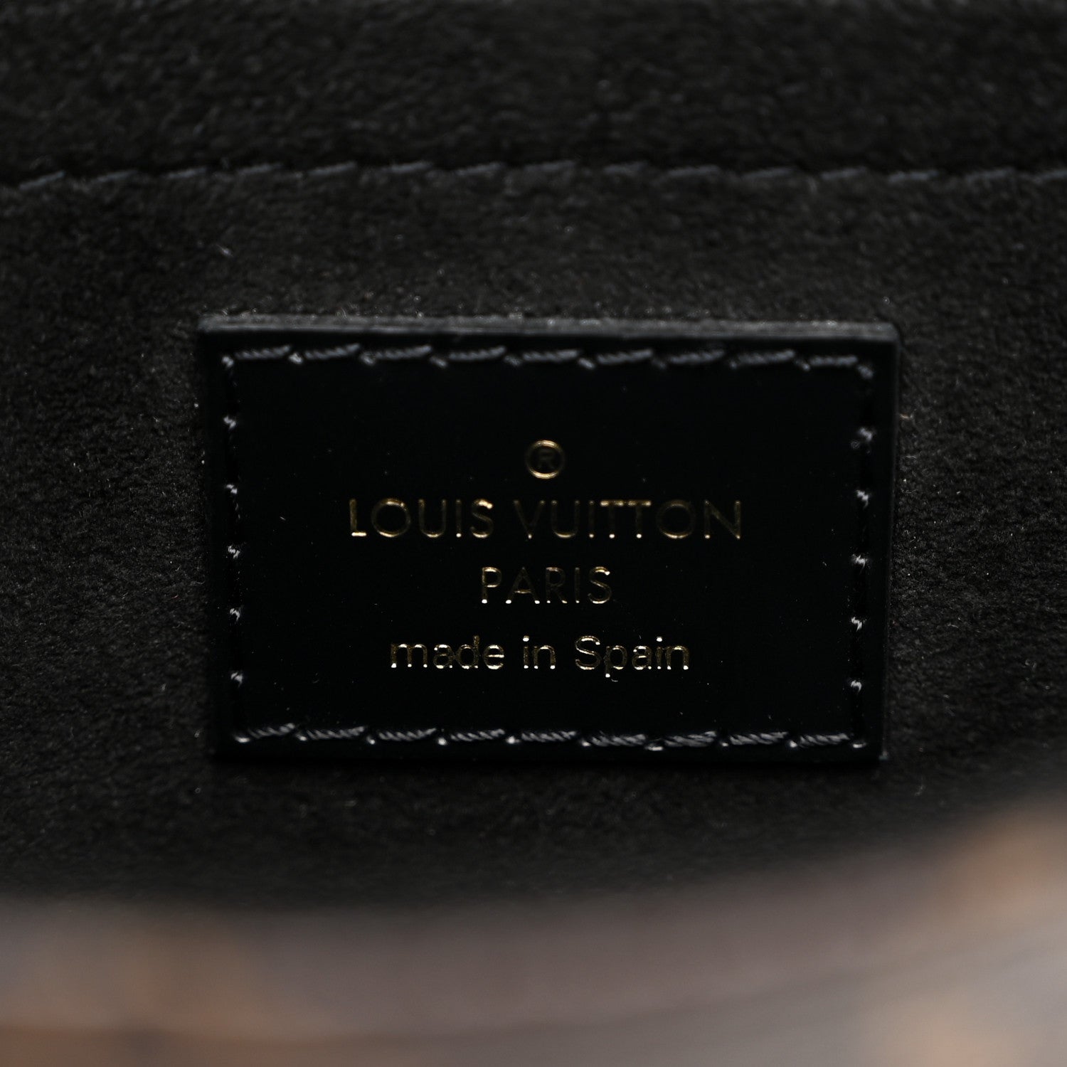 Louis Vuitton Epi Monogram Saint Michel Black 6 of 9