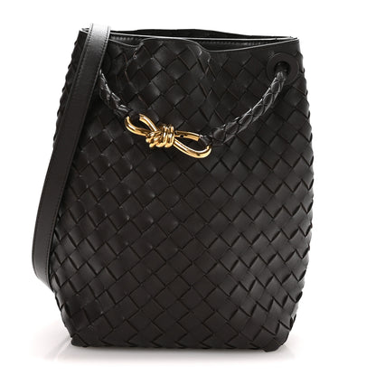 Bottega Veneta Nappa Intrecciato Small Andiamo Bucket Bag Fondant 1 of 11