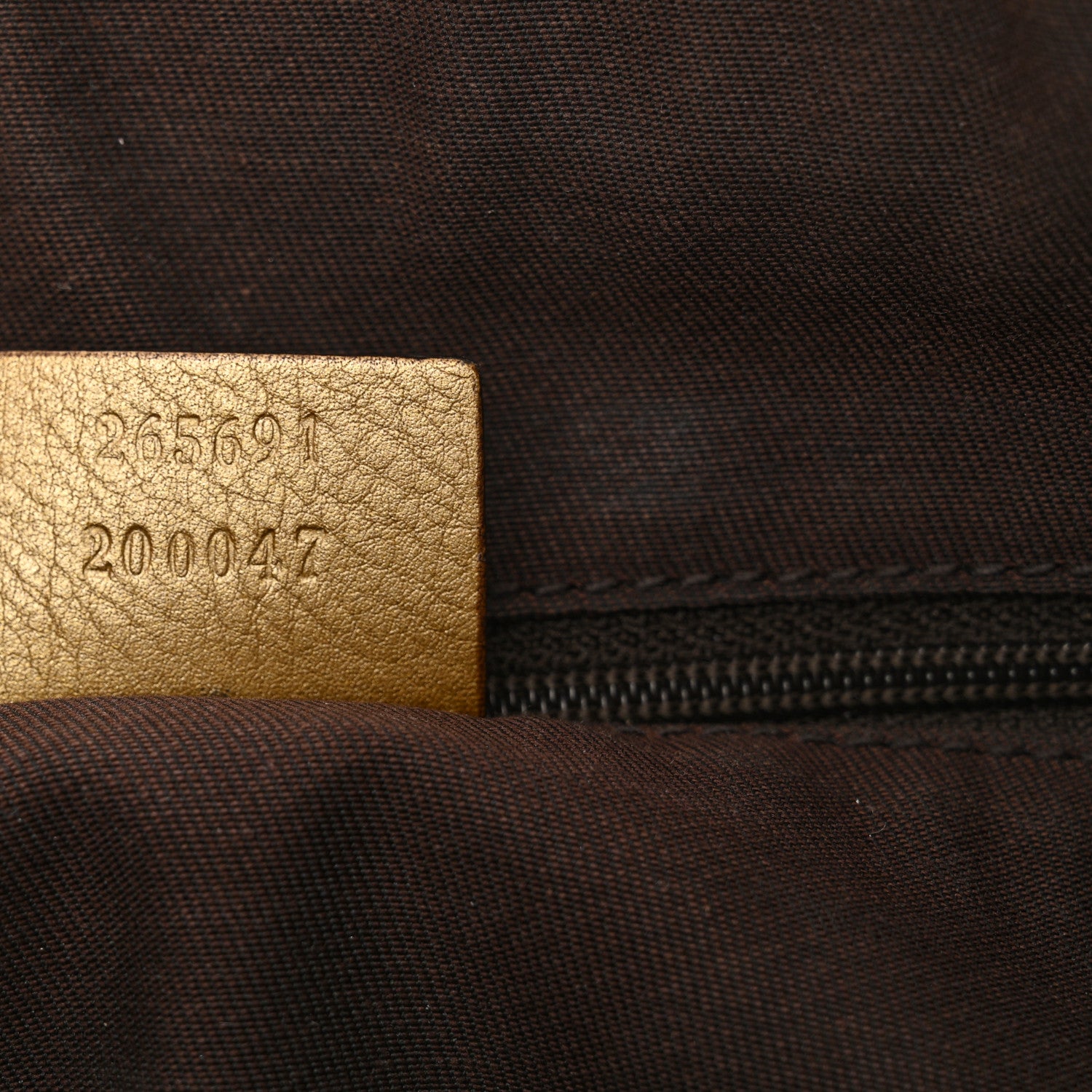 Gucci Crystal Monogram Small D Gold Ring Messenger Gold 7 of 13