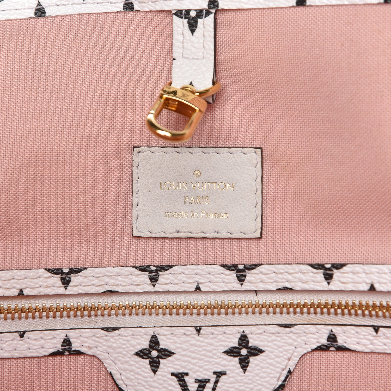 Louis Vuitton Monogram Giant Neverfull MM Rouge 7 of 14
