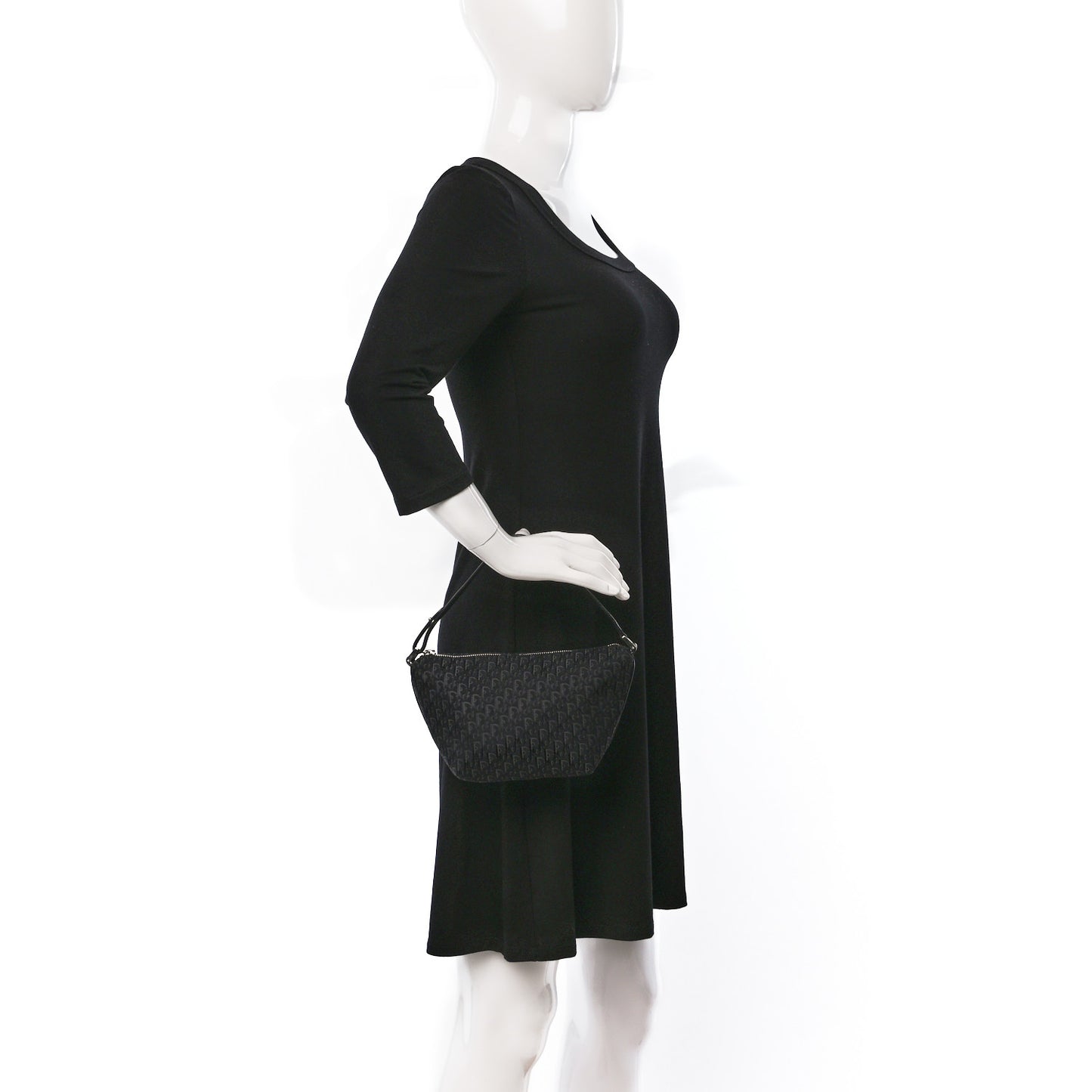 Monogram Pochette Black