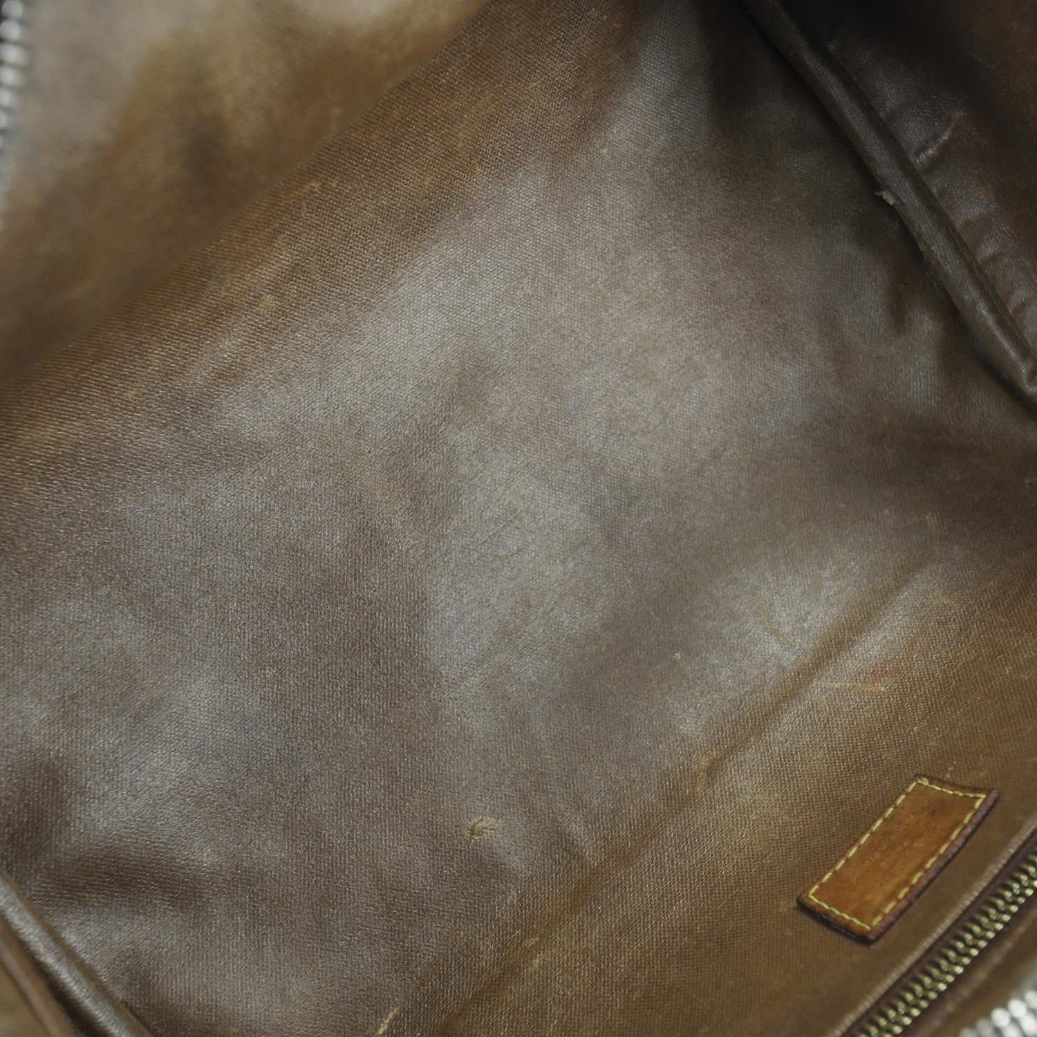 Louis Vuitton Monogram King Size Toiletry Bag 6 of 8