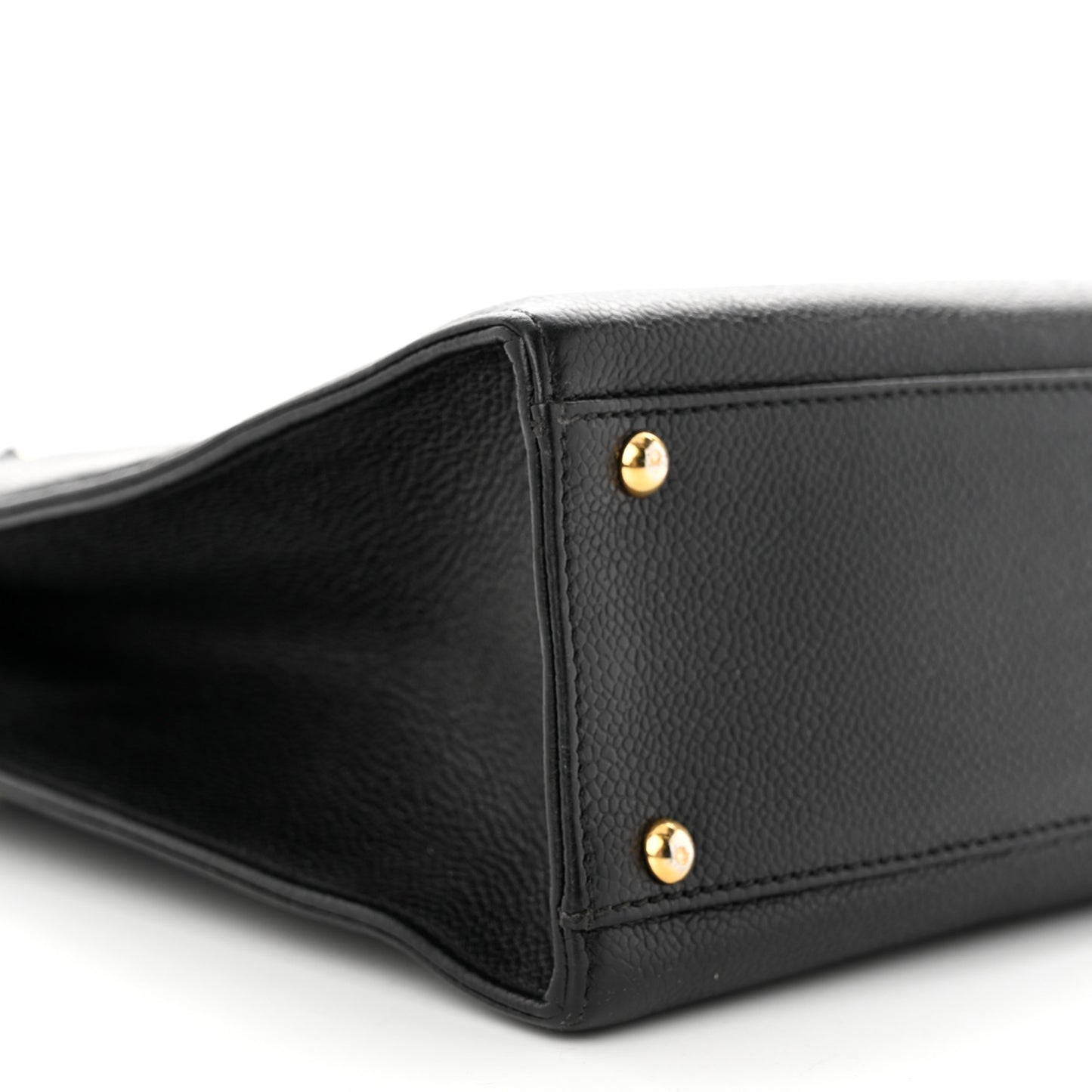 Caviar CC Shoulder Bag Black