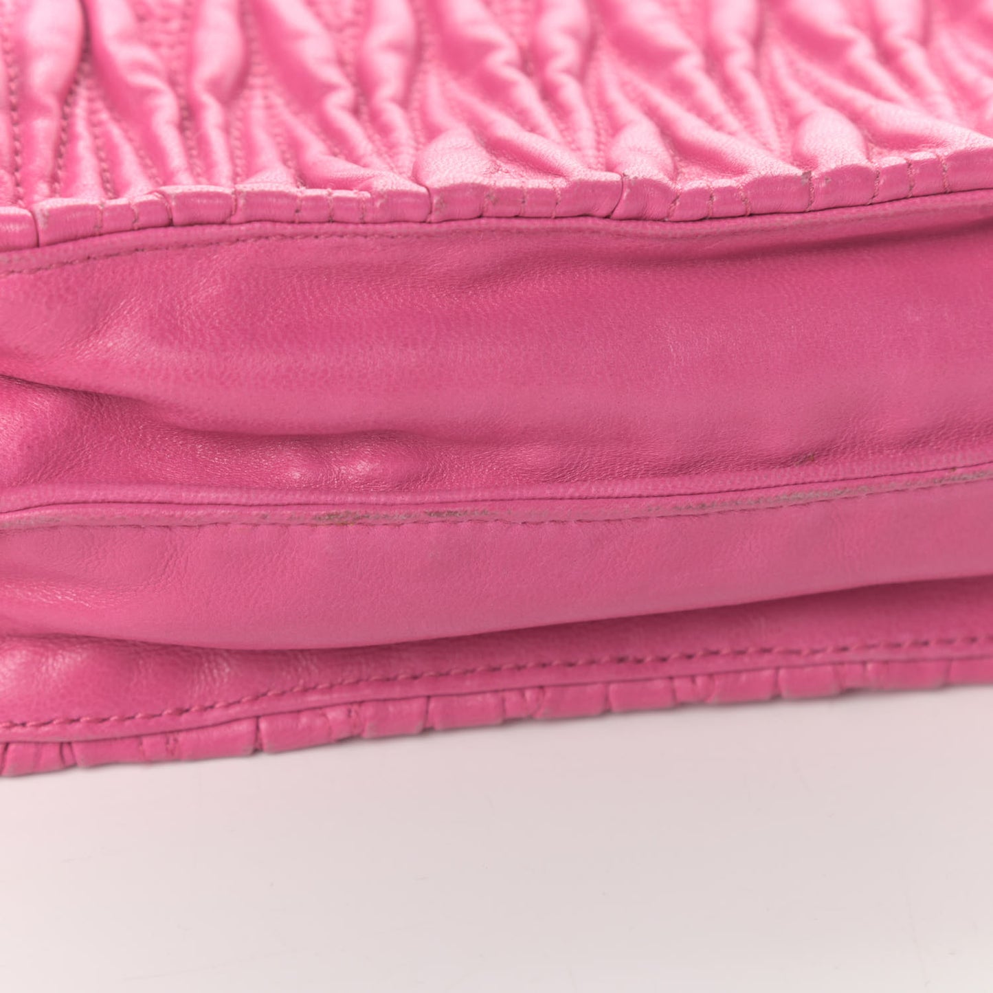 Nappa Matelasse Kisslock Frame Crossbody Bag Fuxia